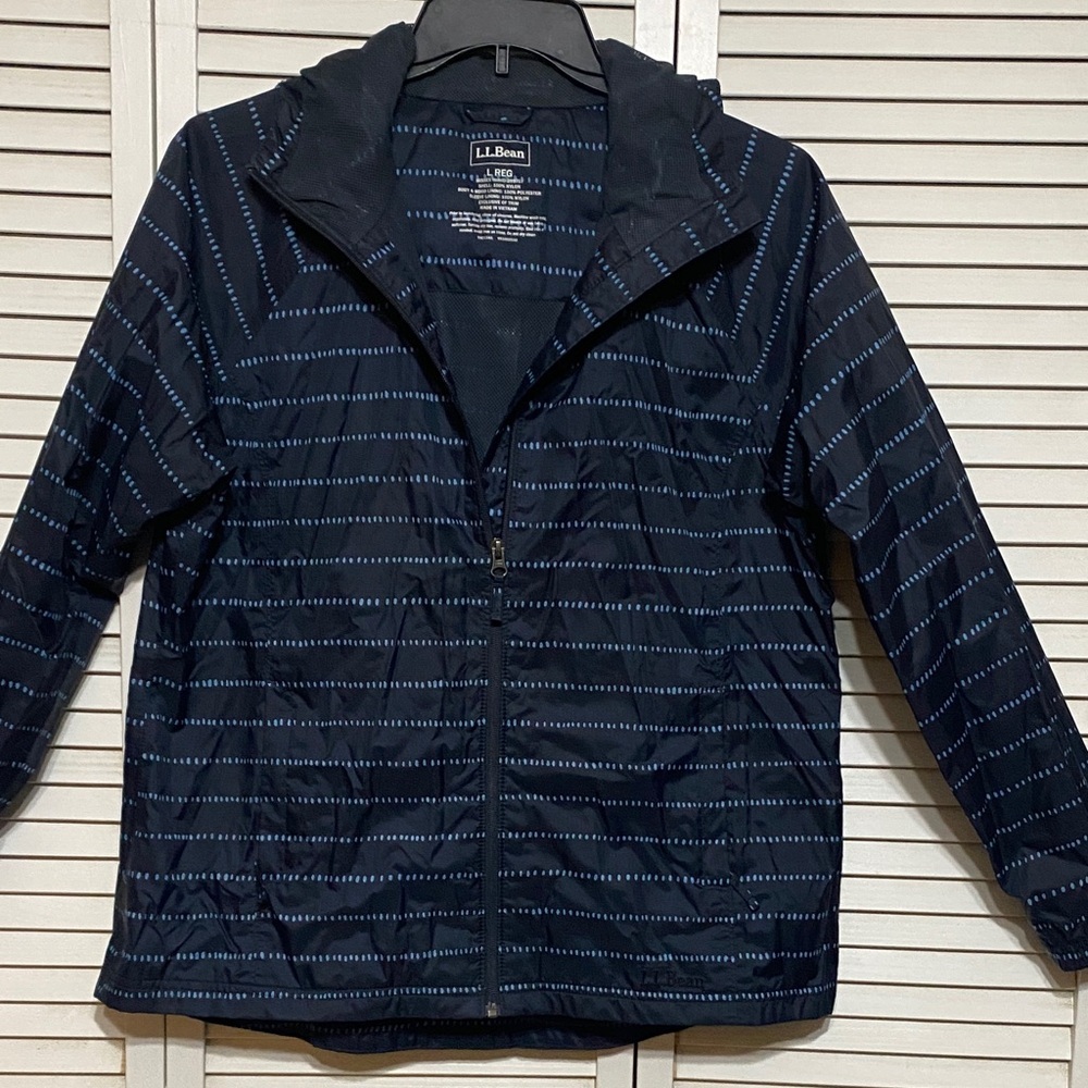 L.L. Bean Navy Blue - Baby Blue Stripe Windbreaker with Hood Size L